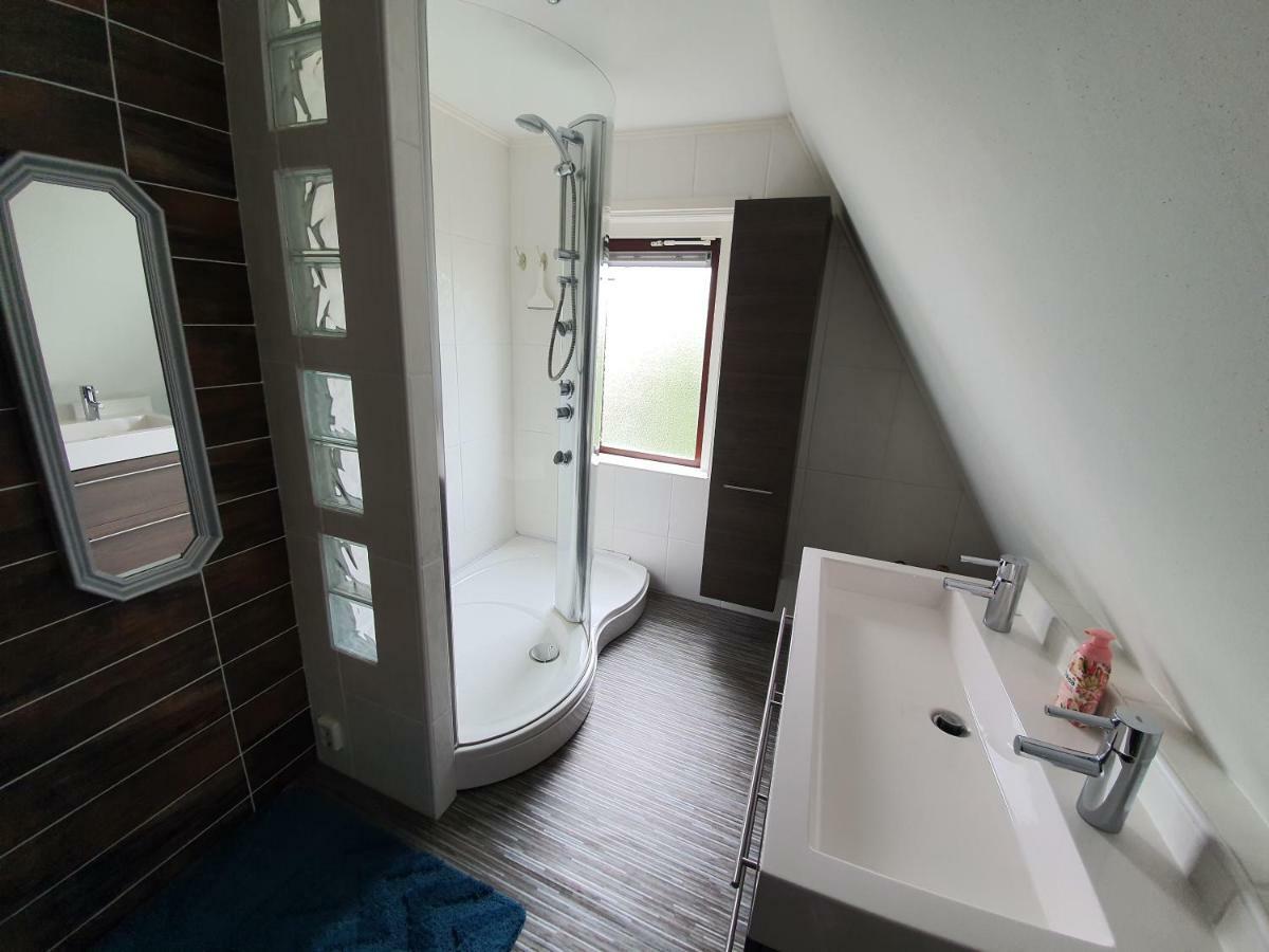 B&B Maaslandje Wijk en Aalburg Exterior foto